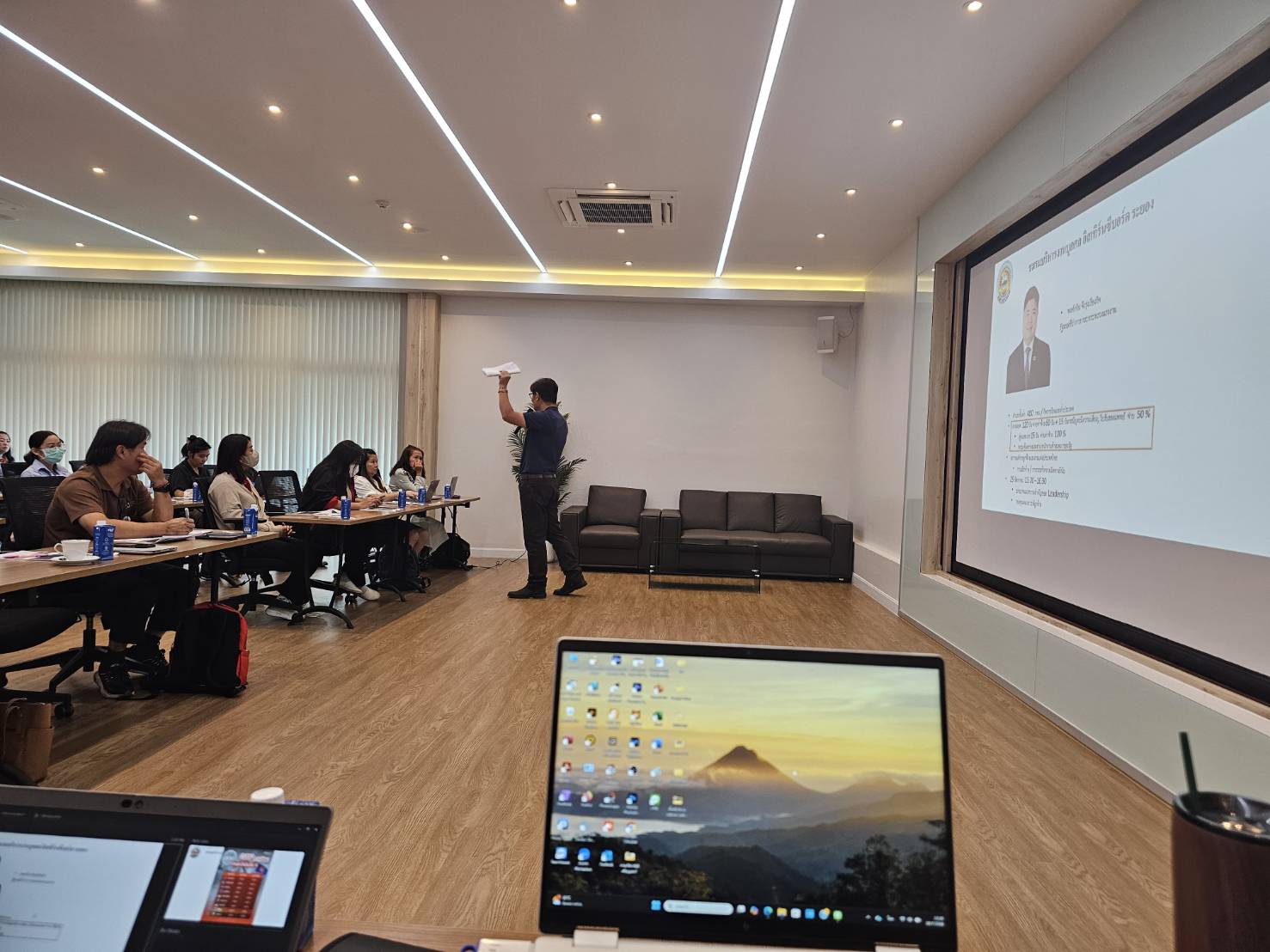ผลงาน Triboon Law